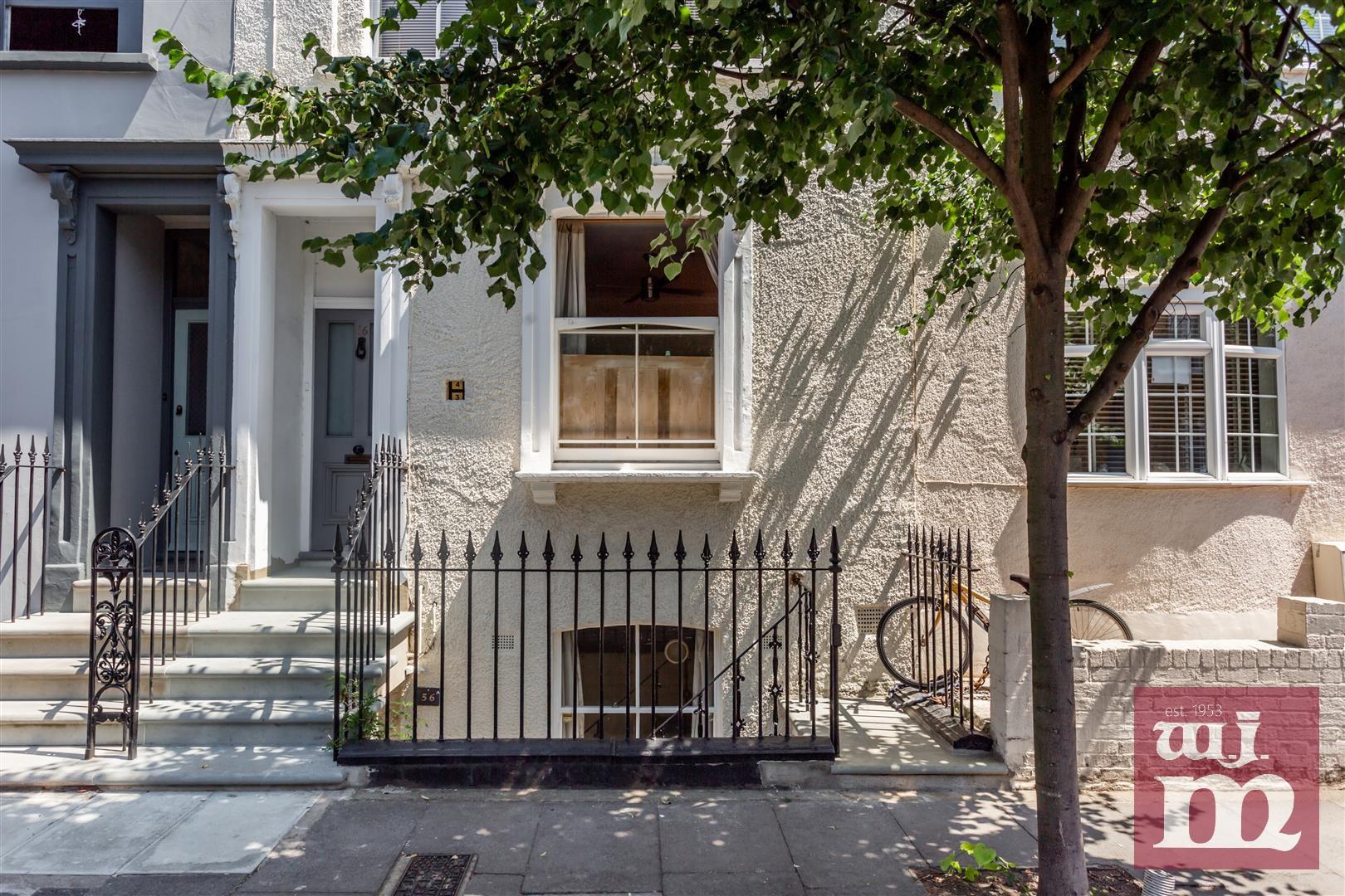 1 bed property in Ellesmere Road, Mile End